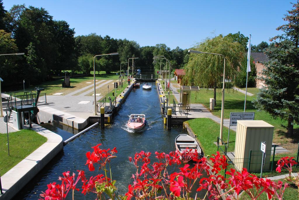 Marinapark Scharmuetzelsee Wendisch Rietz Luaran gambar